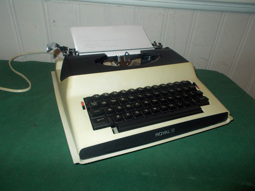 Macchina scrivere elettrica - macchina,