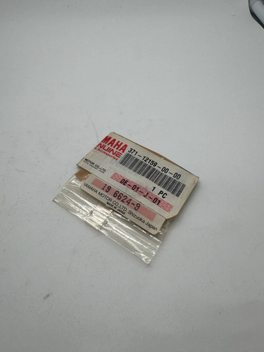 Yamaha xs500 1976 1h2 - 1h2, screw