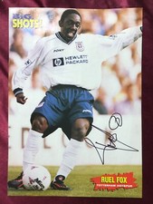 Autografo RUEL FOX-Tottenham Hotspur-2 tappi MONTSERRAT-ex-Norwich-firmato