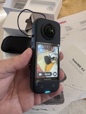 insta 360 x 3 usato