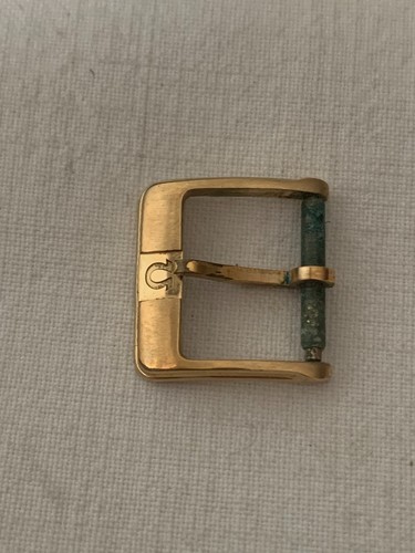 Omega gold plated buckle - gold,