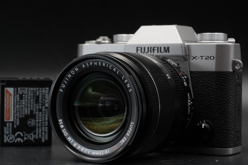 Fotocamera digitale mirrorless