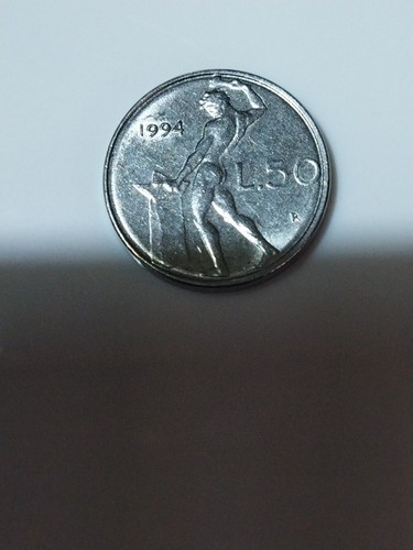 Moneta lire piccola - moneta,