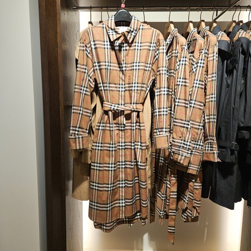 Nuovo abito a camicia - [nuovo],