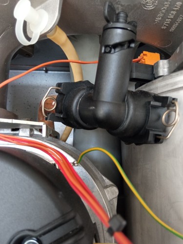 Raccordo scambiatore bosch - raccordo,