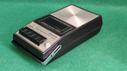 Sanyo stereo walkman - stereo, vintage