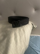 Louis Vuitton LV Cintura con