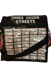 Borsa firmata Gilbert & George