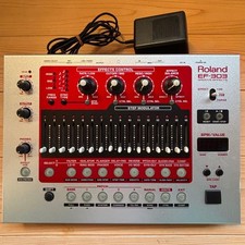 Roland EF-303 Processore DJ Effetti Groove Testato con Adattatore 100V Giappone