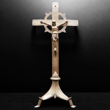 ANTICO CROCIFISSO NEOGOTICO DA ALTARE IN BRONZO DORATO primi 900 CHIESA