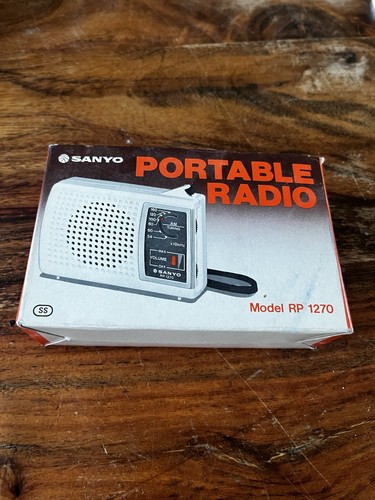 Sanyo model 1270 radio - sanyo,