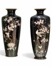 Coppia di vasi smaltati