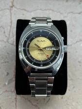 Un fantastico orologio Slava