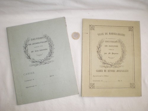 Cahiers scolaires début - cahiers,
