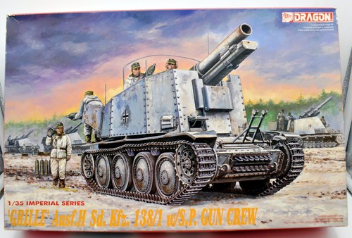 Modellino model kit montaggio