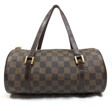 LOUIS VUITTON Papillon 26