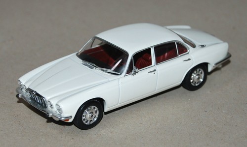 Minichamps jaguar xj 12 - minichamps,