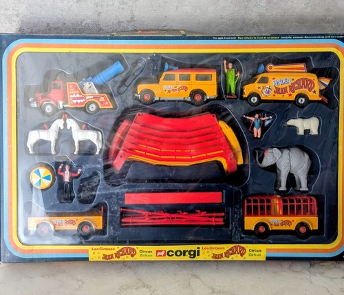 Vintage corgi circus pinder - vintage,