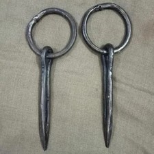 Anello antico in ferro battuto