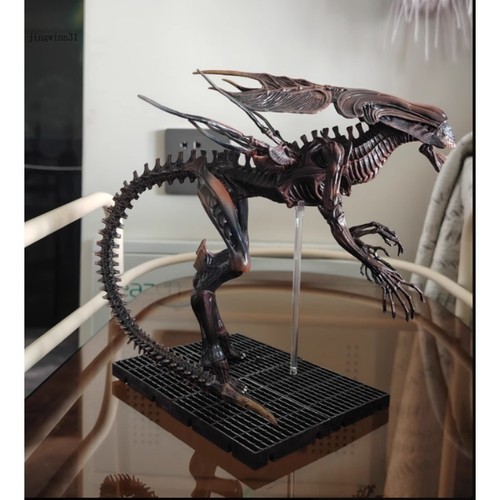 Alien resurrection queen clone - alien,