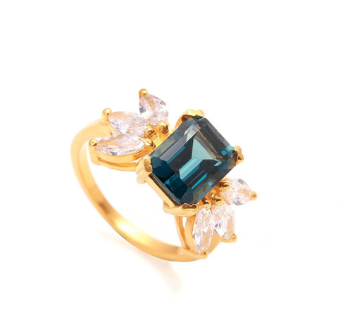 Anello ottagonale topazio blu