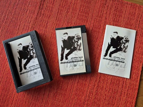 Dcc digital compact cassette - digital,