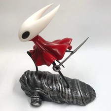 ✨Figurine Hornet du Jeu