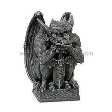Pacific Gargoyle con scudo per