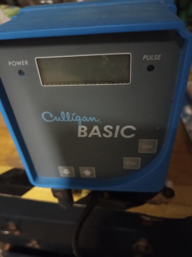 Pompa dosatrice culligan 220v