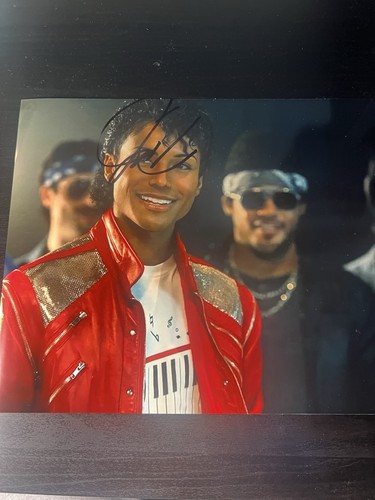 Jaafar jackson signed 8x10 - jaafar,