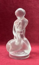 LALIQUE LEDA ET LE CYGNE FEMME