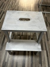 Sgabello legno grigio effetto cemento artigianale