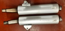 Right and left muffler - right,