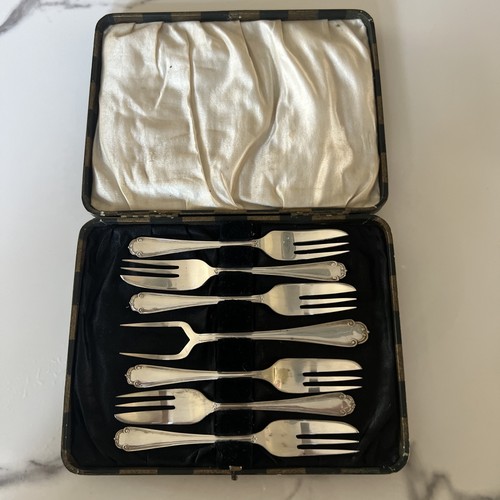 Antique 1920s art - antique,