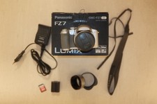 Panasonic Lumix DMC-FZ7, fotocamera digitale, zoom, mirino a colori e monitor, radio video.! 