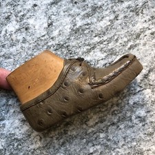 Forma in legno con scarpa o modello di scarpa per bambino. Vintage, lunga 11 cm