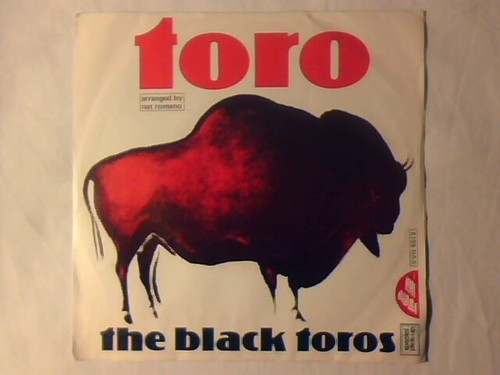 Black toros toro come - toros,