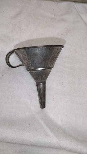 Banda stagnata imbuto - banda, stagnata-imbuto