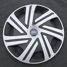 4 enjoliveurs Neuf pour/4