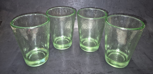 Bicchiere verde sedano - fuoco, e