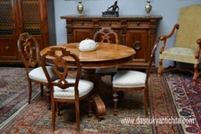 Antico tavolo da pranzo ovalino stile Umbertino del 900