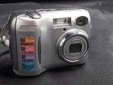 Fotocamera Nikon Coolpix 4100