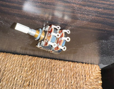 Amplificatore vintage Sansui AU-555 / 555A piatto di controllo BALANCE.