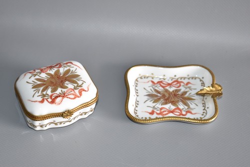 Piccola scatola con coperchio