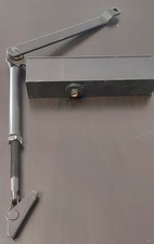 Chiudiporta Aereo Mab Aereo 180kg Forza Da 2 A 5 Con Fermo Regolabile