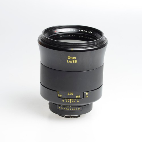 Zeiss otus zf 2 per - f1.4,