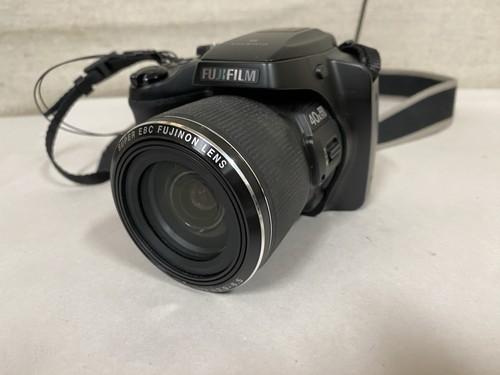 Fujifilm finepix s8200 - fujifilm,