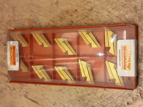 Sandvik knux 160405r11 - 10,