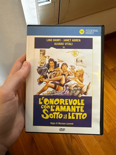 Onorevole con amante sotto - l'amante,
