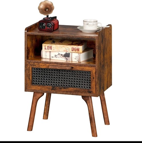 Comodino rattan tavolino - in,